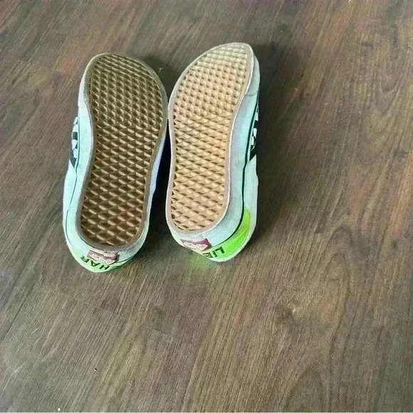 VANS SLIP-ON CHECKERBOARD SHOE IN BLACK /WHITE/YELLOWGREEN US MEN 10 - Picture 6 of 7